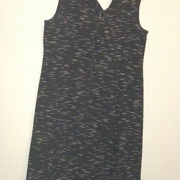 Ann Taylor - Scoop Neck Dress - Worn Once - Picture 2 of 4